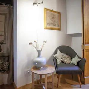 Italian Fantasy Takes Away Apartment